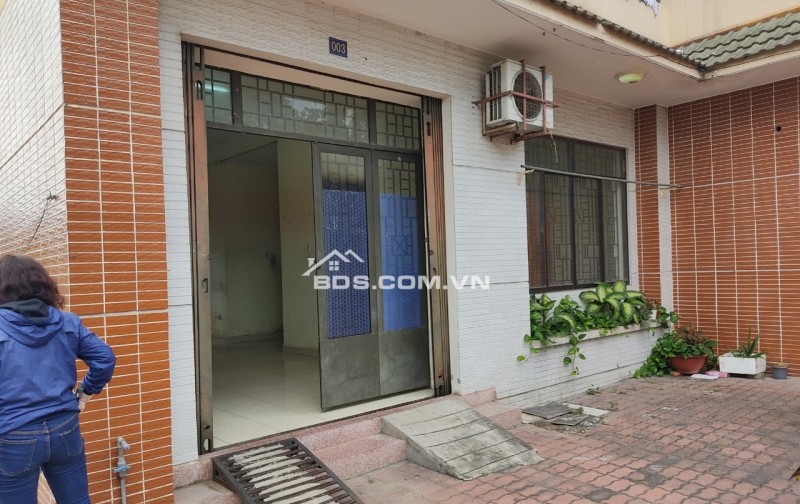 Cho thuê Nhà nguyên căn mặt tiền Q12, cách chợ An Sương 100m, chỉ 6tr/tháng